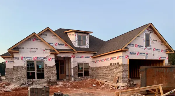 300 Emberwood Way, Kathleen, GA 31047