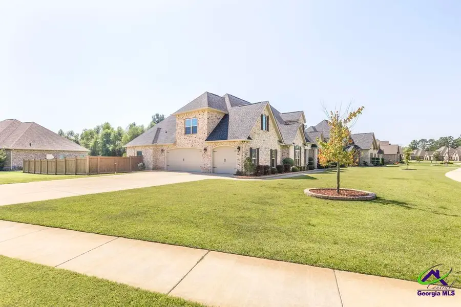 300 Pine Trace Lane, Kathleen, GA 31047 - Image #2