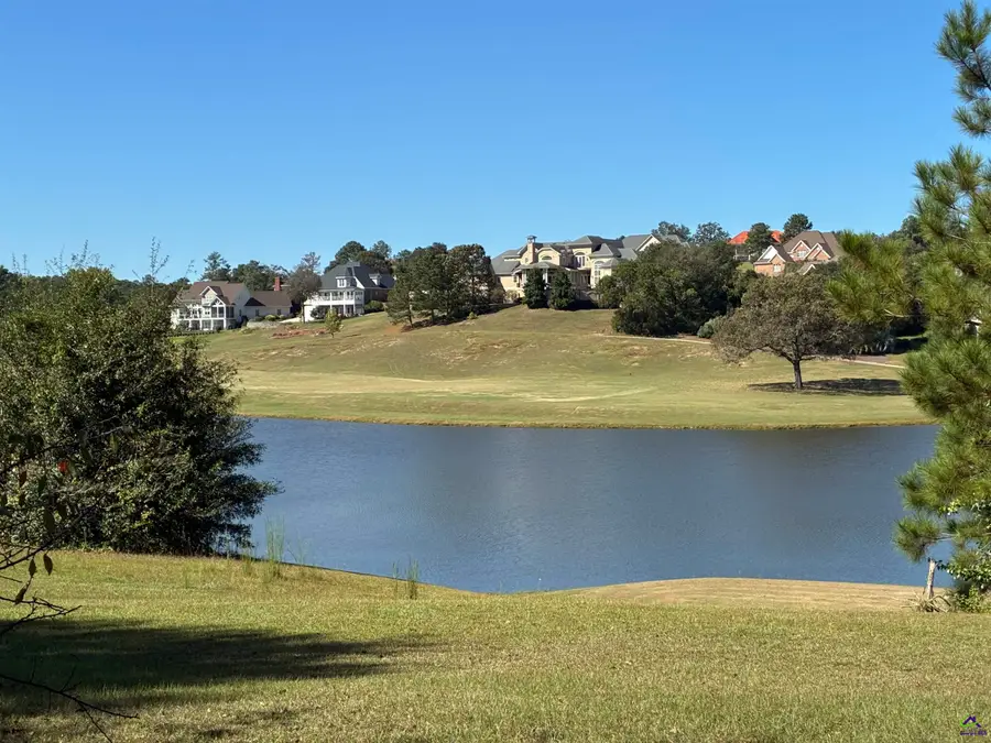 426 Southern Oaks Drive, Macon, GA 31216 - #3