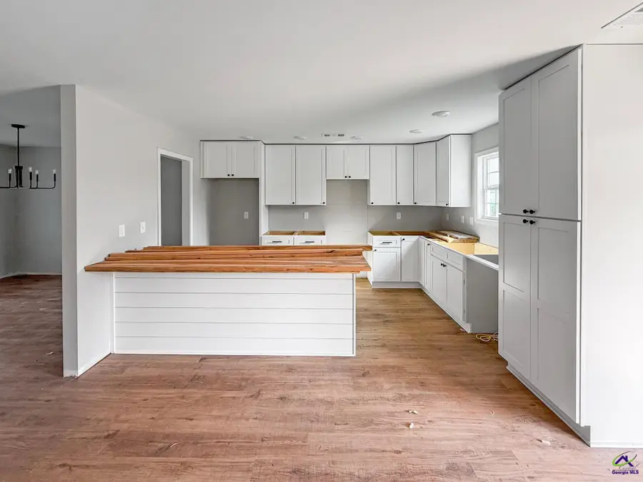 206 Sutton Drive, Perry, GA 31069 - Image #2