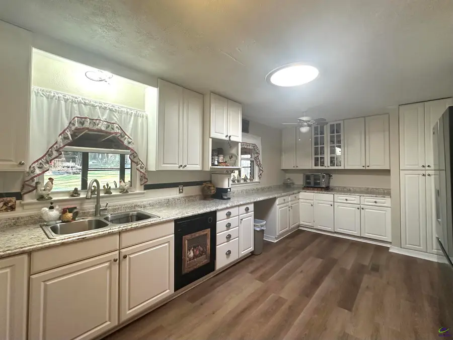 127 N Amanda Place, Warner Robins, GA 31088 - Image #3