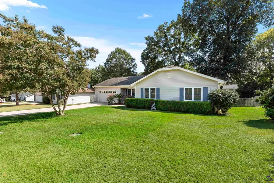 300 Summer Hill Place, Warner Robins, GA 31088 - Image #2