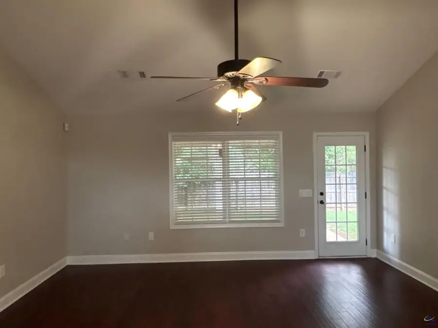 105 Selwyn Court, Kathleen, GA 31047 - Image #3