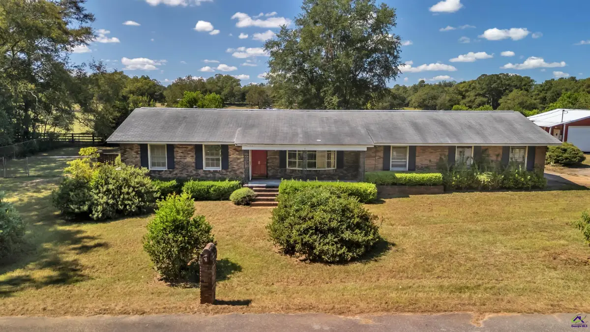 8 Valleywood Trail, Hawkinsville, GA 31036 - Image #1