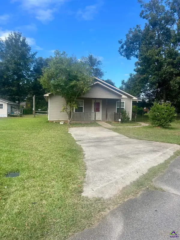 713 Walcott, Perry, GA 31069