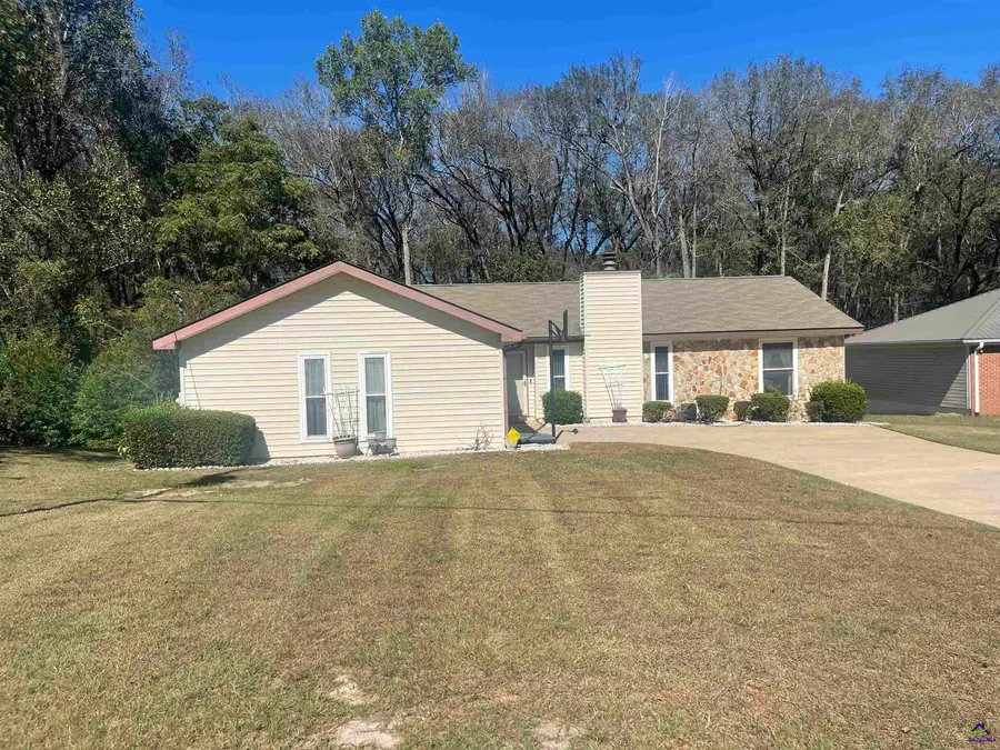 213 BUCKSKIN Drive, Warner Robins, GA 31088 - Image #2