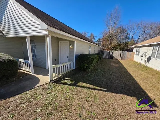 302 Kensington Circle, Warner Robins, GA 31093 - Image #2