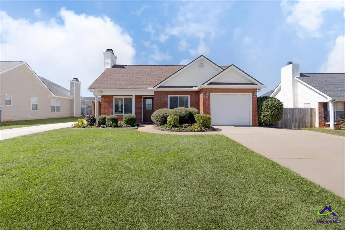 208 Stirling Bridge Drive, Warner Robins, GA 31088 - #1