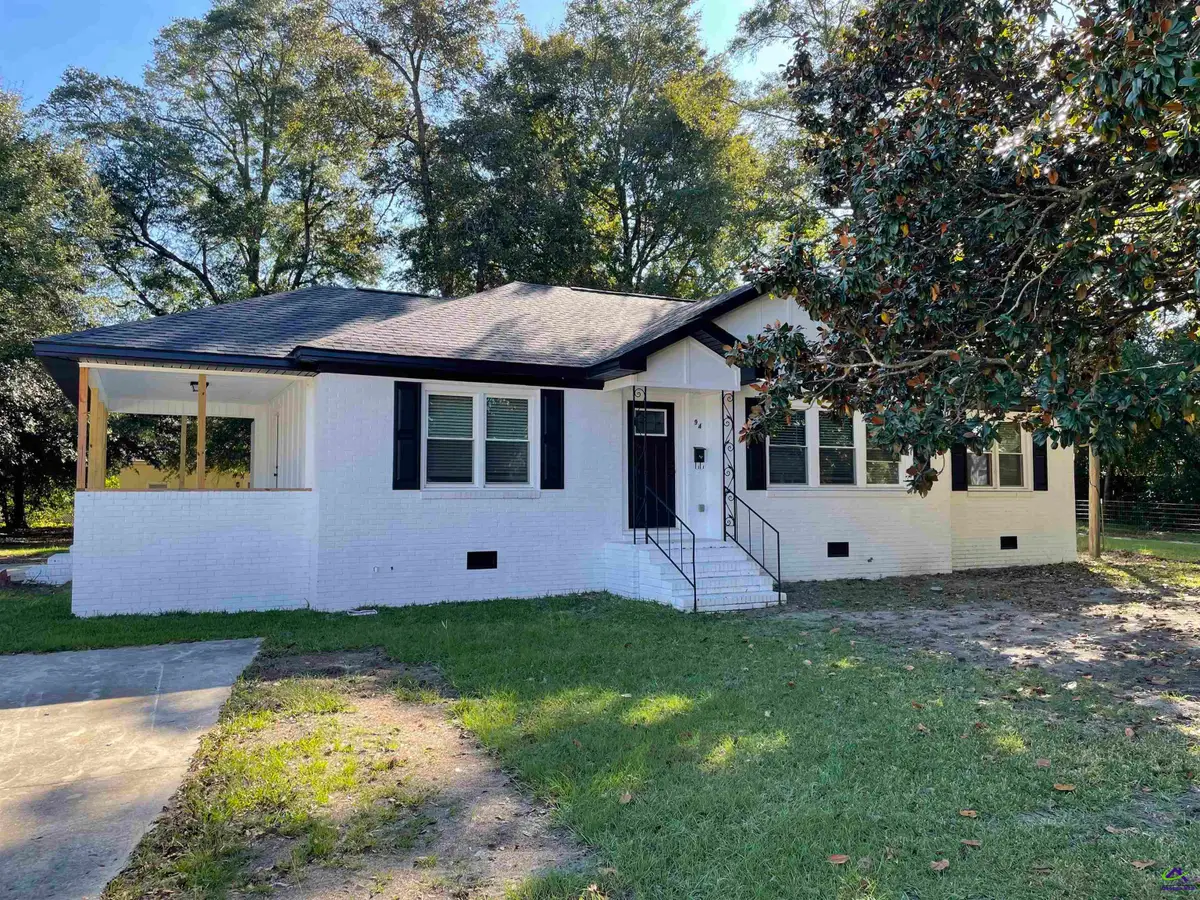 94 S. Union St, Hawkinsville, GA 31036 - Image #1