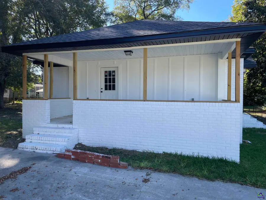 94 S. Union St, Hawkinsville, GA 31036 - Image #3