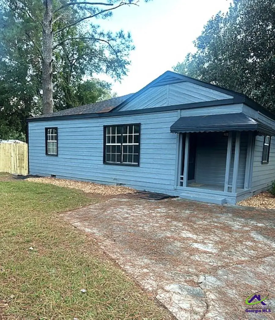 102 Camellia Circle, Warner Robins, GA 31093 - Image #1