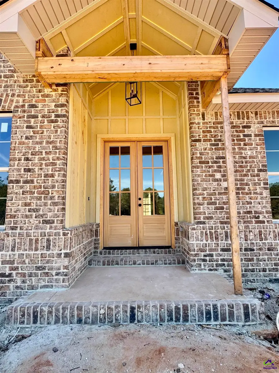 209 Golden Chestnut Bend, Bonaire, GA 31005 - Image #2