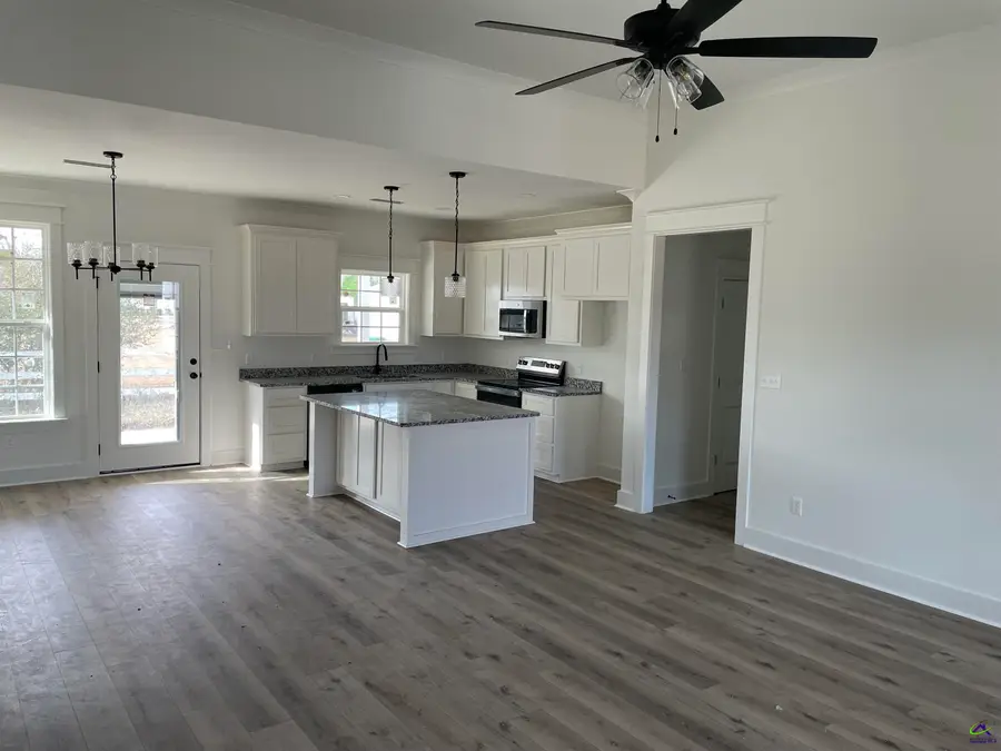 116 Pecan St, Cochran, GA 31014 - Image #3