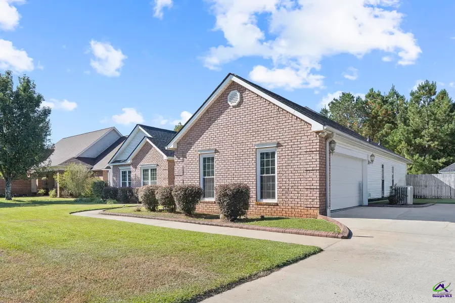 269 Ellicott Drive, Warner Robins, GA 31088 - Image #3