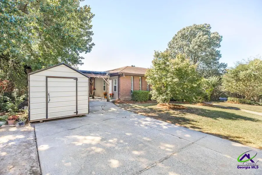 102 Pine Glen Court, Centerville, GA 31028 - Image #2