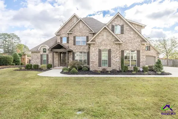 300 Southern Woods Trail, Kathleen, GA 31047