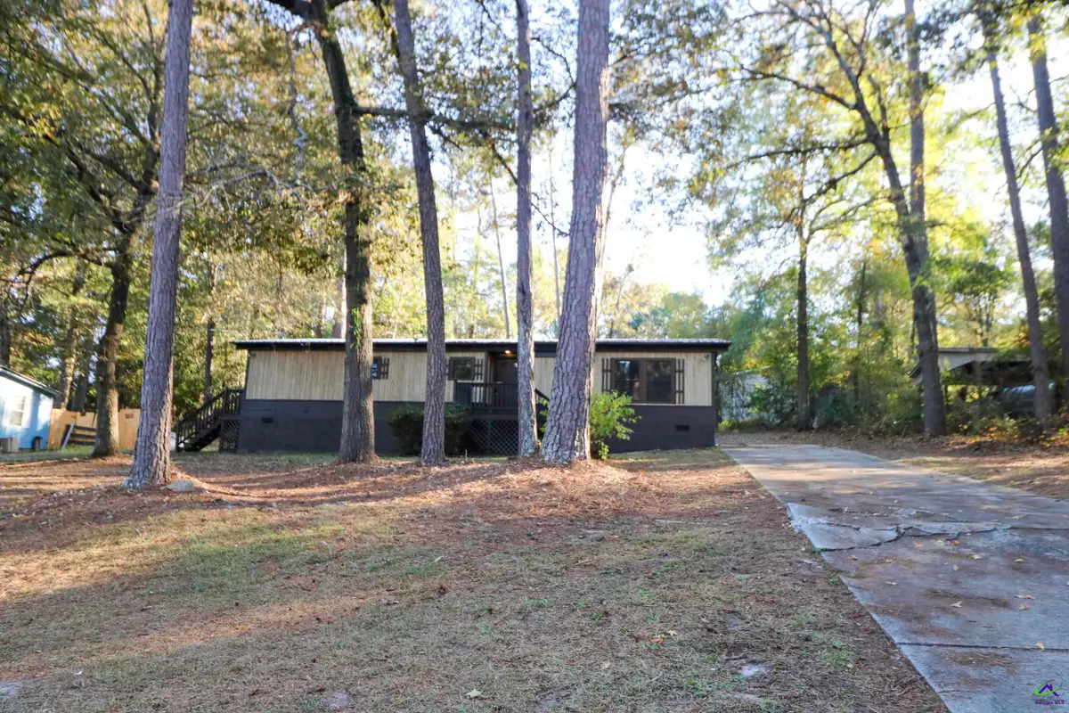 107 Jessica Drive, Warner Robins, GA 31093 - Image #1