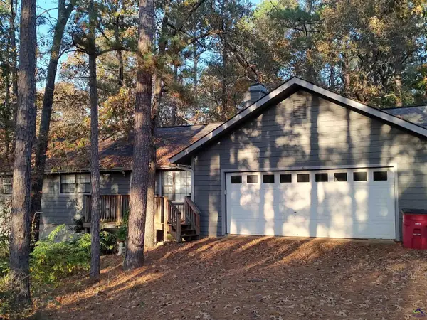 103 Persimmon Glen Court, Centerville, GA 31028