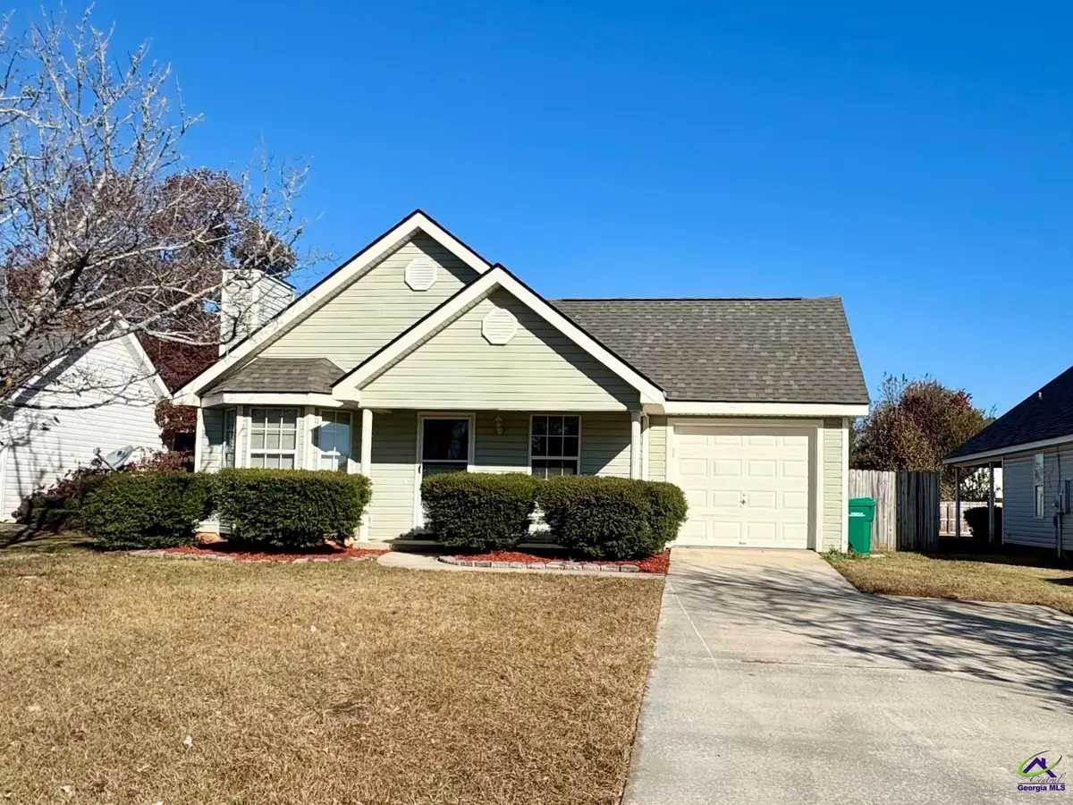 105 Green Meadow Drive, Warner Robins, GA 31088 - Image #1