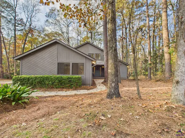 202 Hilltop Circle, Macon, GA 31210