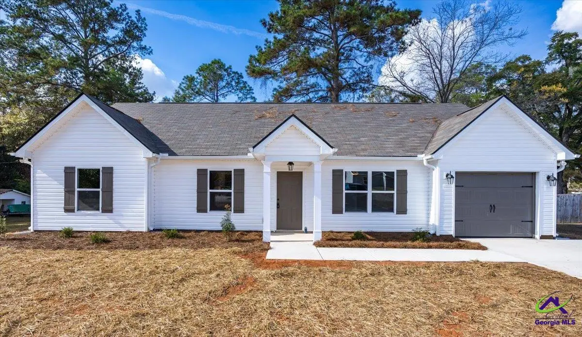 315 Lee Street, Perry, GA 31060 - #1