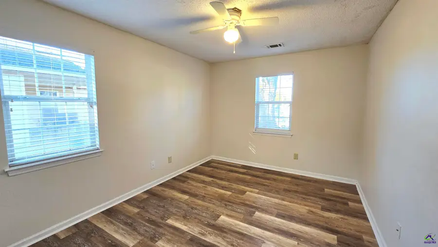 310 Orchard Way, Warner Robins, GA 31088 - Image #3