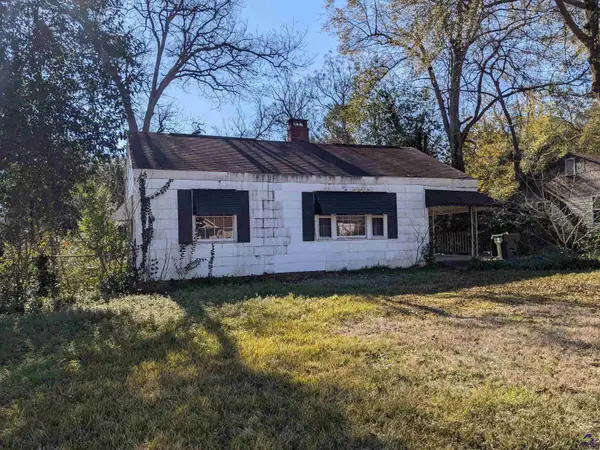 212 Arnold Drive, Warner Robins, GA 31093