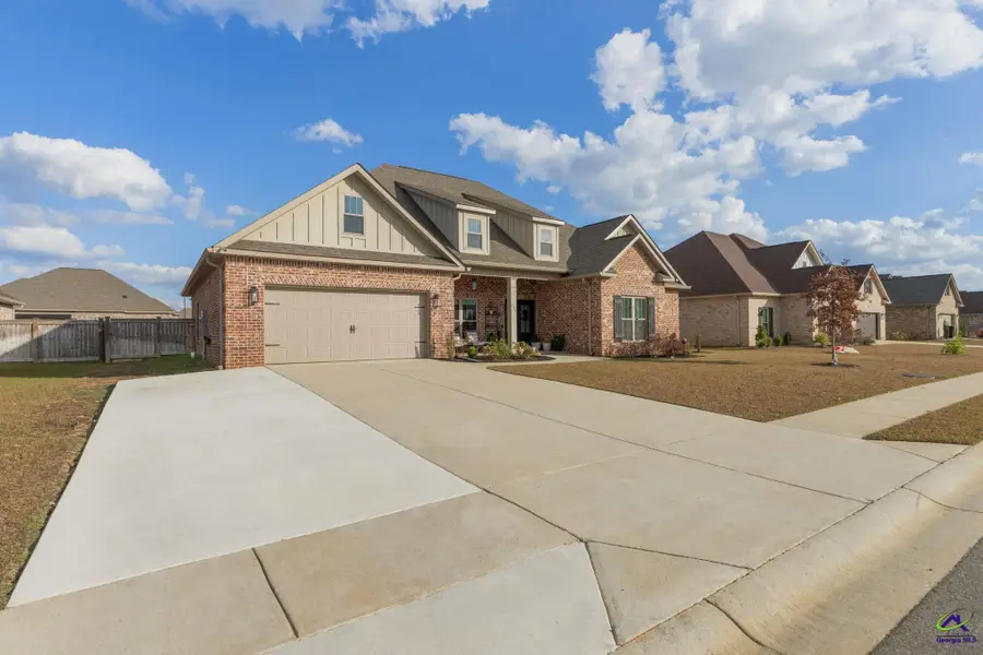 107 Brook Hollow Court, Kathleen, GA 31047 - Image #3