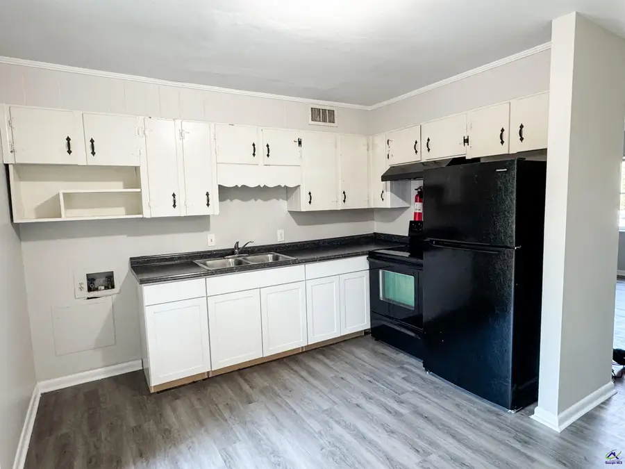 1802 Kings Chapel rd, Perry, GA  - Image #2