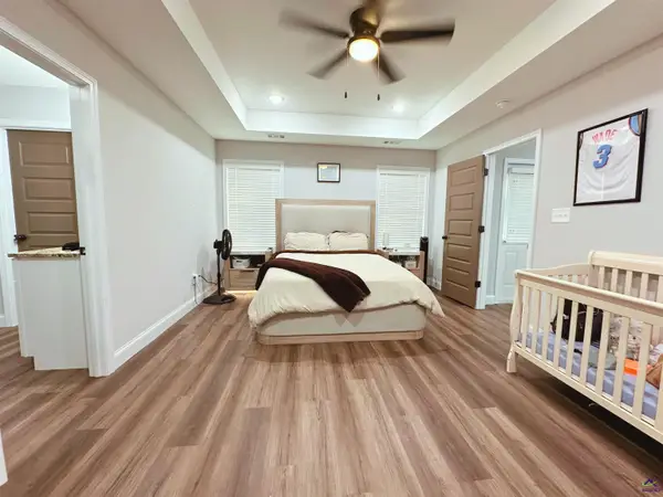 204 Sugar Maple Court, Byron, GA 31008