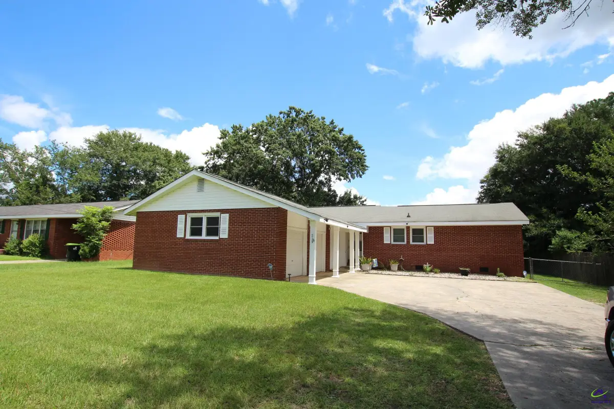 215 Kimberly Road, Warner Robins, GA 31088 - #1