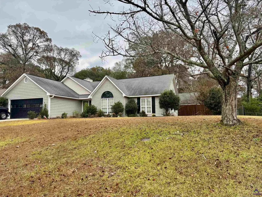 205 Bowen Drive, Warner Robins, GA 31088 - Image #2