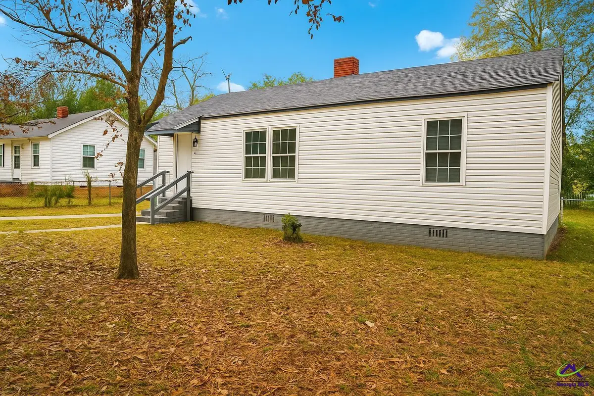 311 Arnold Blvd, Warner Robins, GA 31093 - Image #1