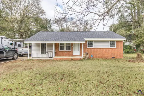 100 Ravenwood Way, Warner Robins, GA 31093