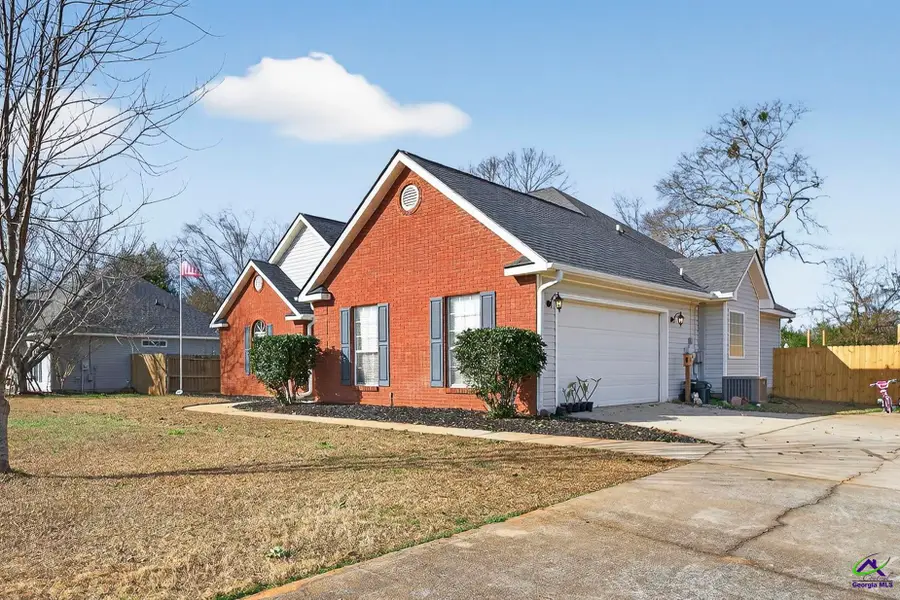 200 Wavertree Drive, Warner Robins, GA 31088 - Image #3