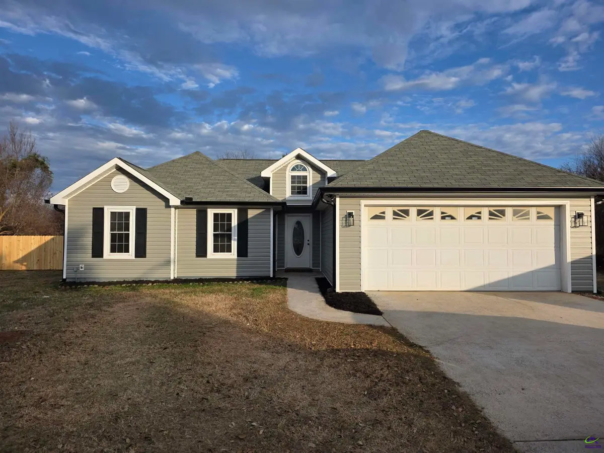 217 Butten Drive, Bonaire, GA 31005 - Image #1