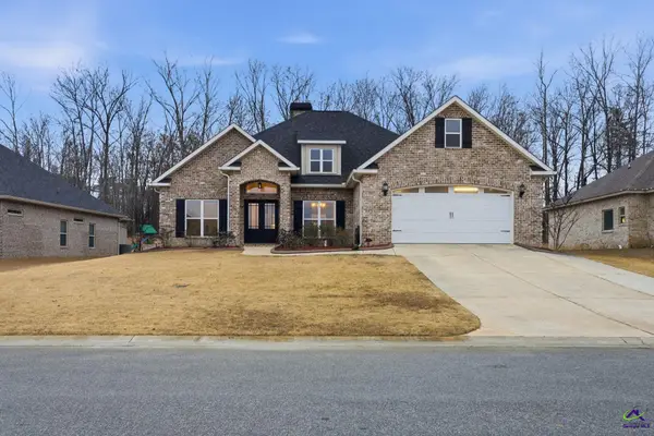 400 Rustic Live Oak Trail, Bonaire, GA 31005