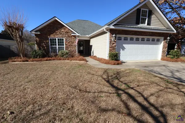 120 Blackstone Court, Kathleen, GA 31047