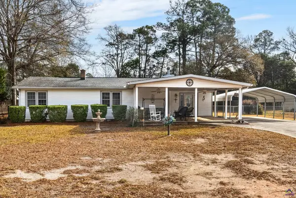 614 Hillcrest Avenue, Perry, GA 31069