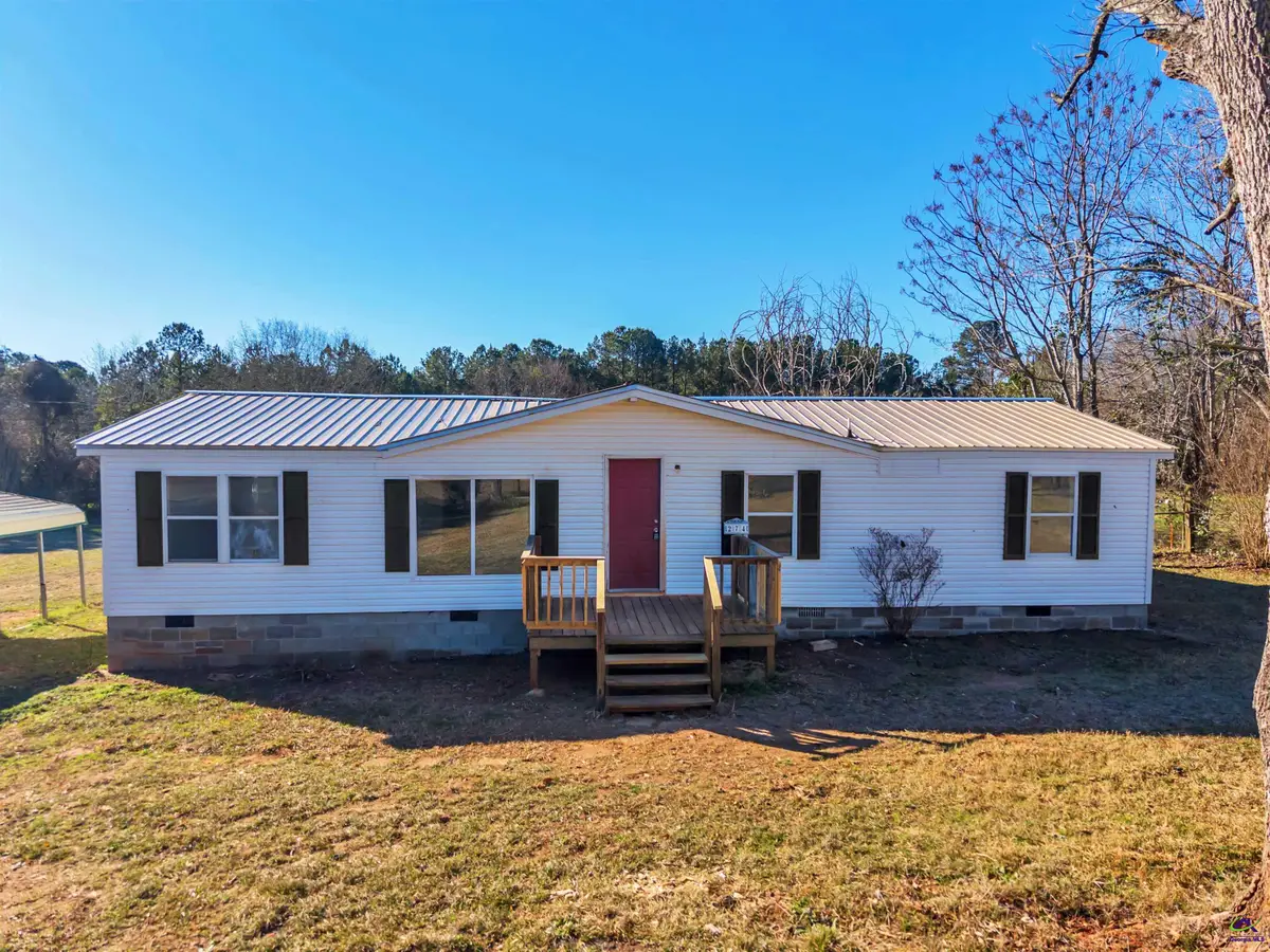 274 Henson Road, Hawkinsville, GA 31036 - Image #1