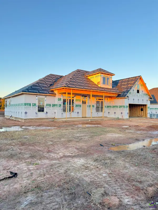 206 Farmland Circle, Perry, GA 31069