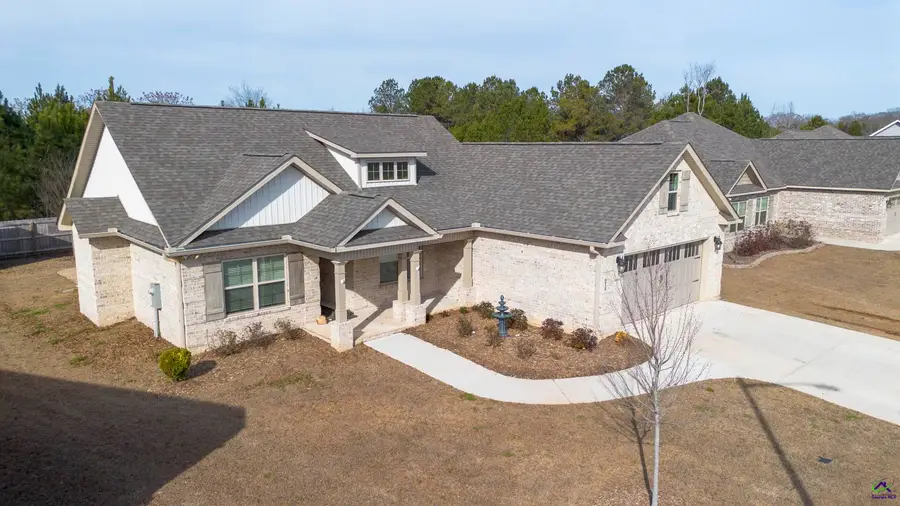 219 Otters Ridge Drive, Kathleen, GA 31047 - Image #3