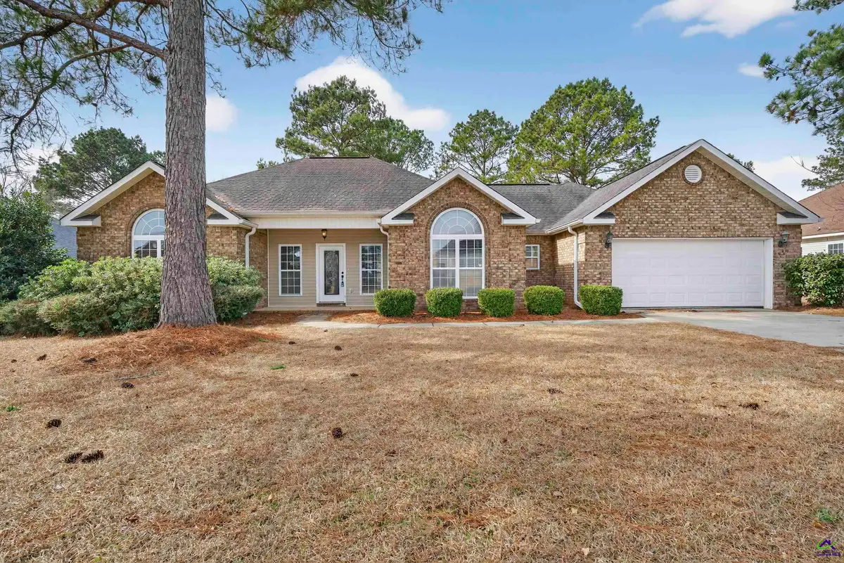 303 Winthrop Court, Kathleen, GA 31047 - Image #1