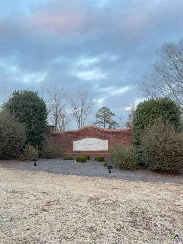 Lot 10 Oak Drive, Hawkinsville, GA 31028