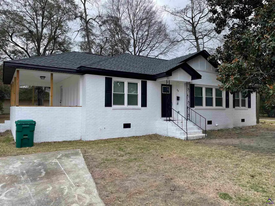 94 S. Union St, Hawkinsville, GA 31036 - #2