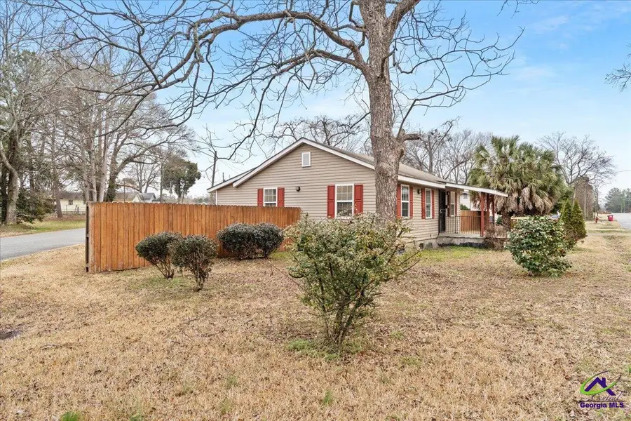 25 Martin Luther King Jr Boulevard, Hawkinsville, GA 31036 - Image #2