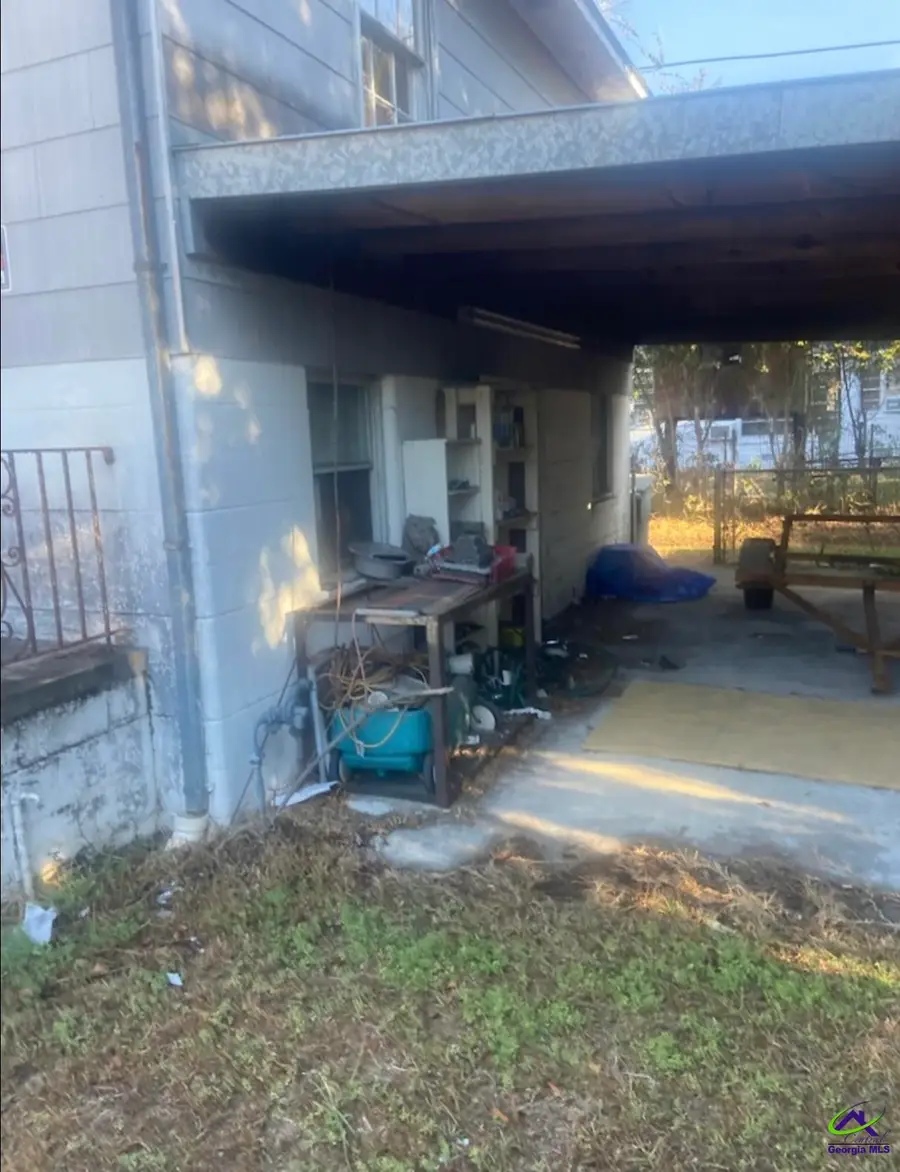 2202 39th Street, Savannah, GA 31404 - #2