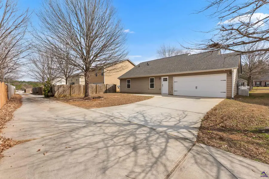 205 Charles Gray Blvd, Perry, GA 31069 - #3