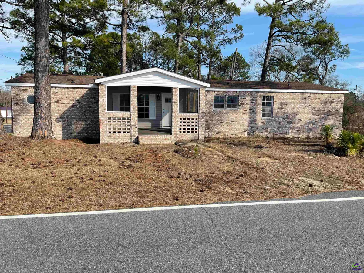 306 Dennard Street, Bainbridge, GA 39817 - #1