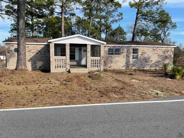 306 Dennard Street, Unadilla, GA 39817